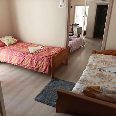 Csilla Apartment