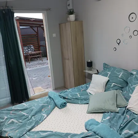 Csilla Apartment *